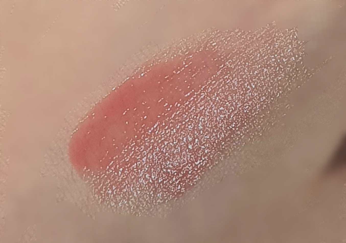 후르디아 (FRUDIA) 석류 허니 3in1 립밤 review image