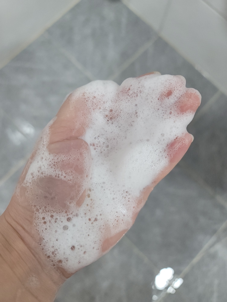 温和脱发护理洗发水的真实用户使用照片