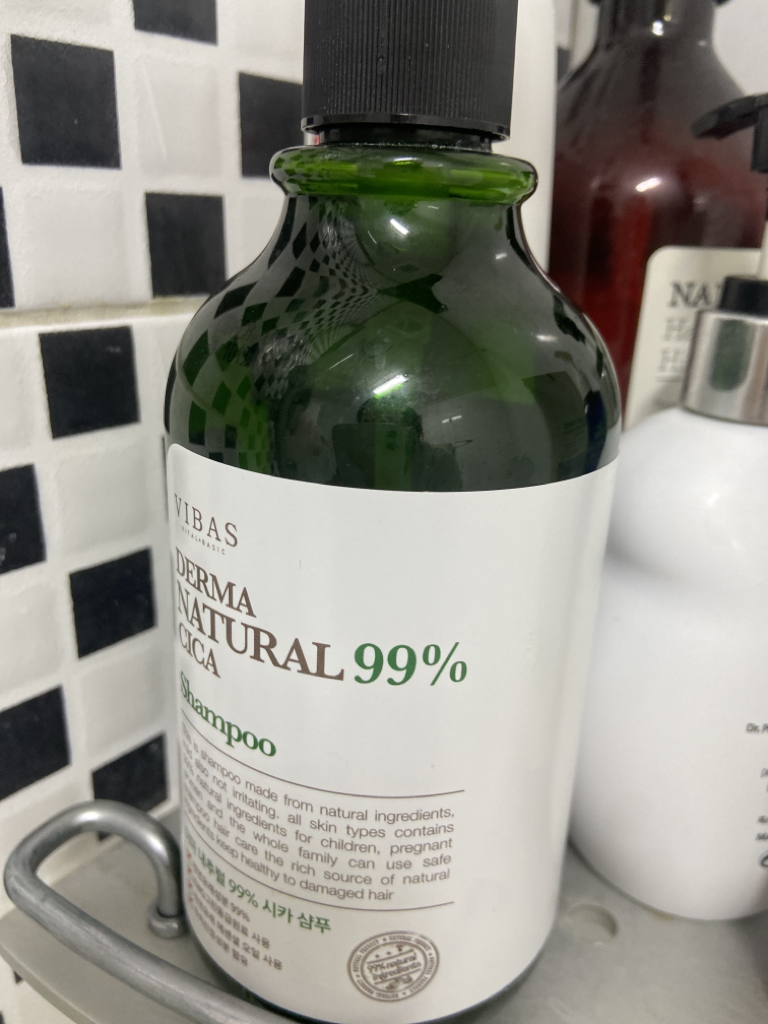 Derma Natural 99% 乳木果洗发水的真实用户使用照片