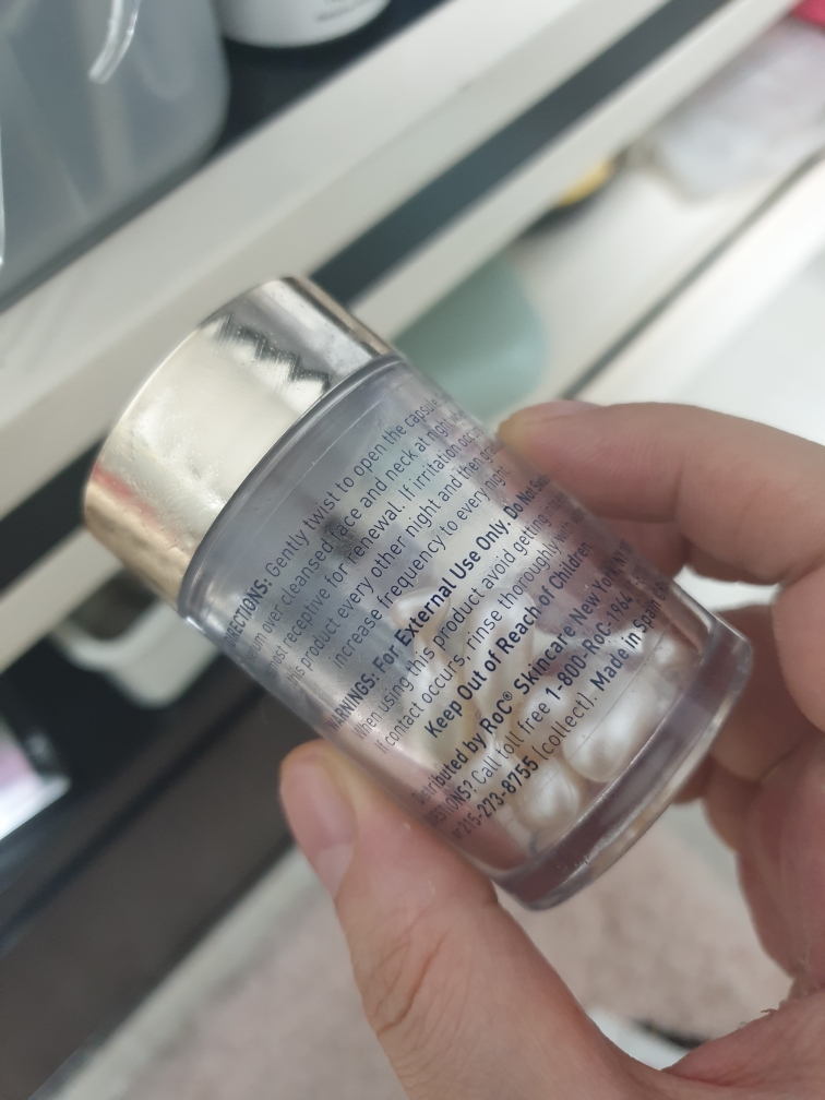 ROC Retinol Correction Night Serum Capsule review image