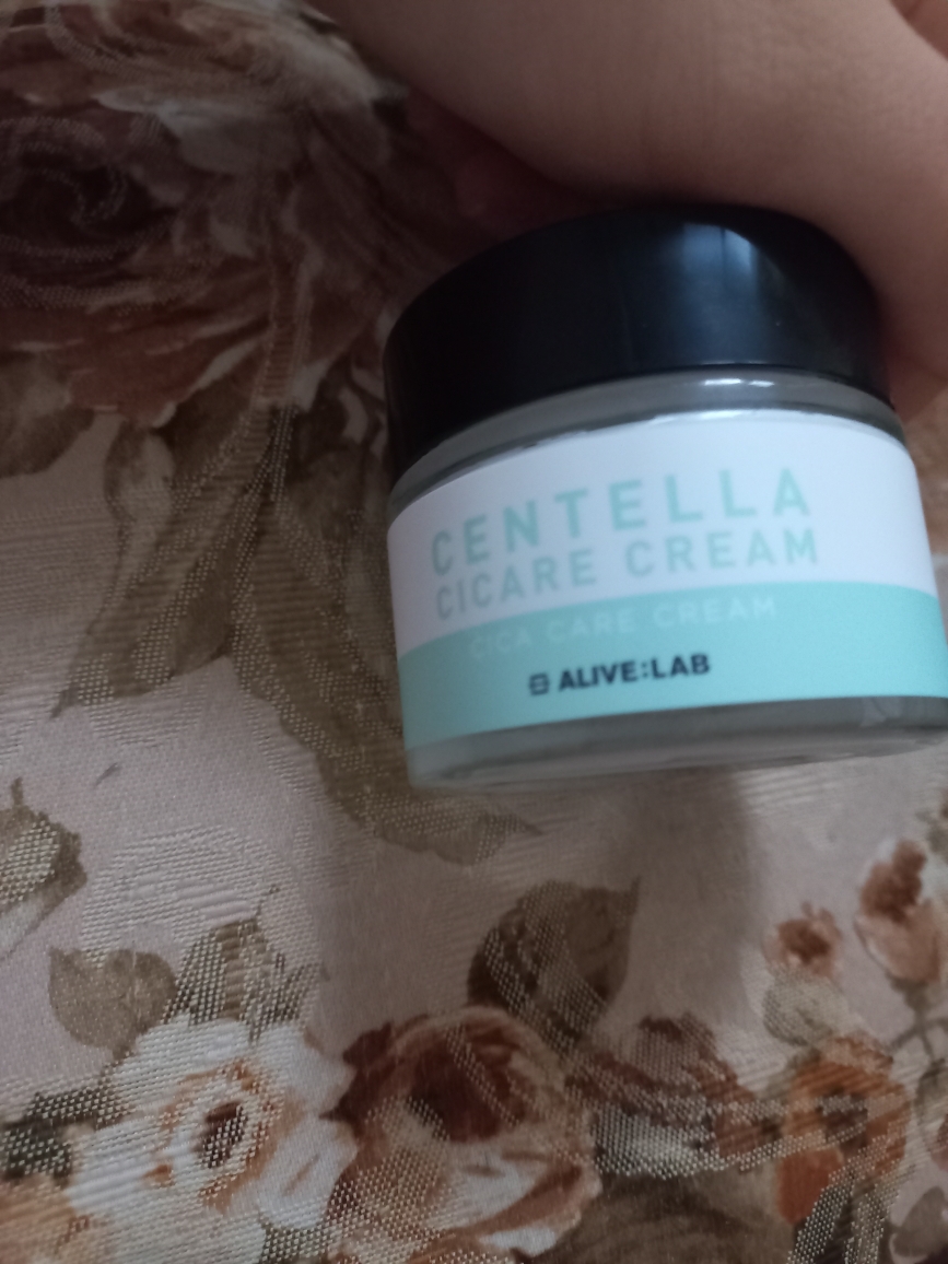 얼라이브랩 (ALIVELAB) 센텔라 시케어 크림 review image