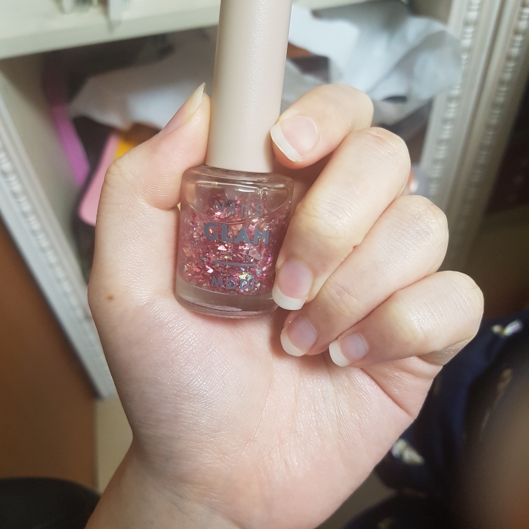 아리따움 (ARITAUM) 라비앙 로즈 컬렉션 모디 글램 네일즈 [84 로제글라세] review image