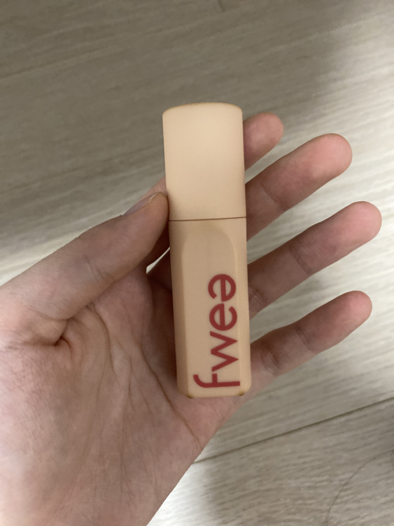 퓌 (fwee) 틴트 스웨이드 [07 언네임드A] review image