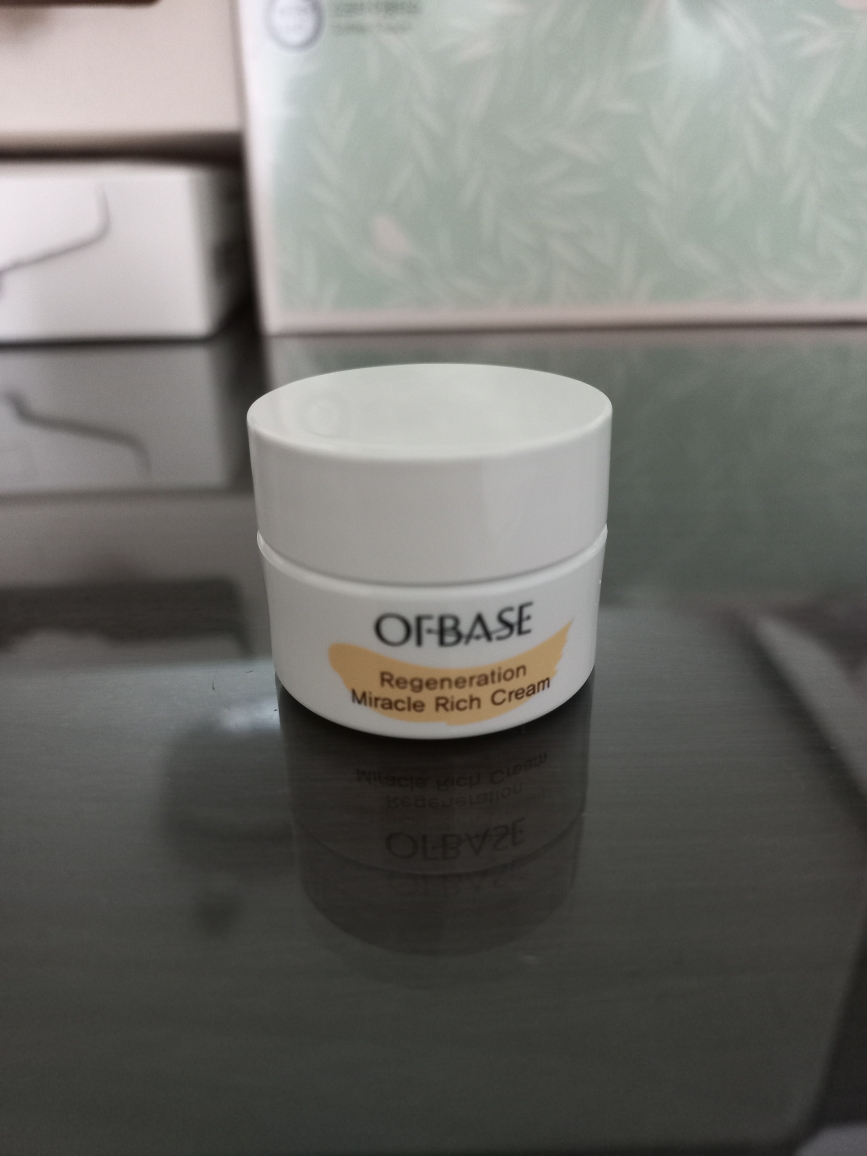 오브베이스 (OFBASE) 리제너레이션 미라클 리치 크림 review image