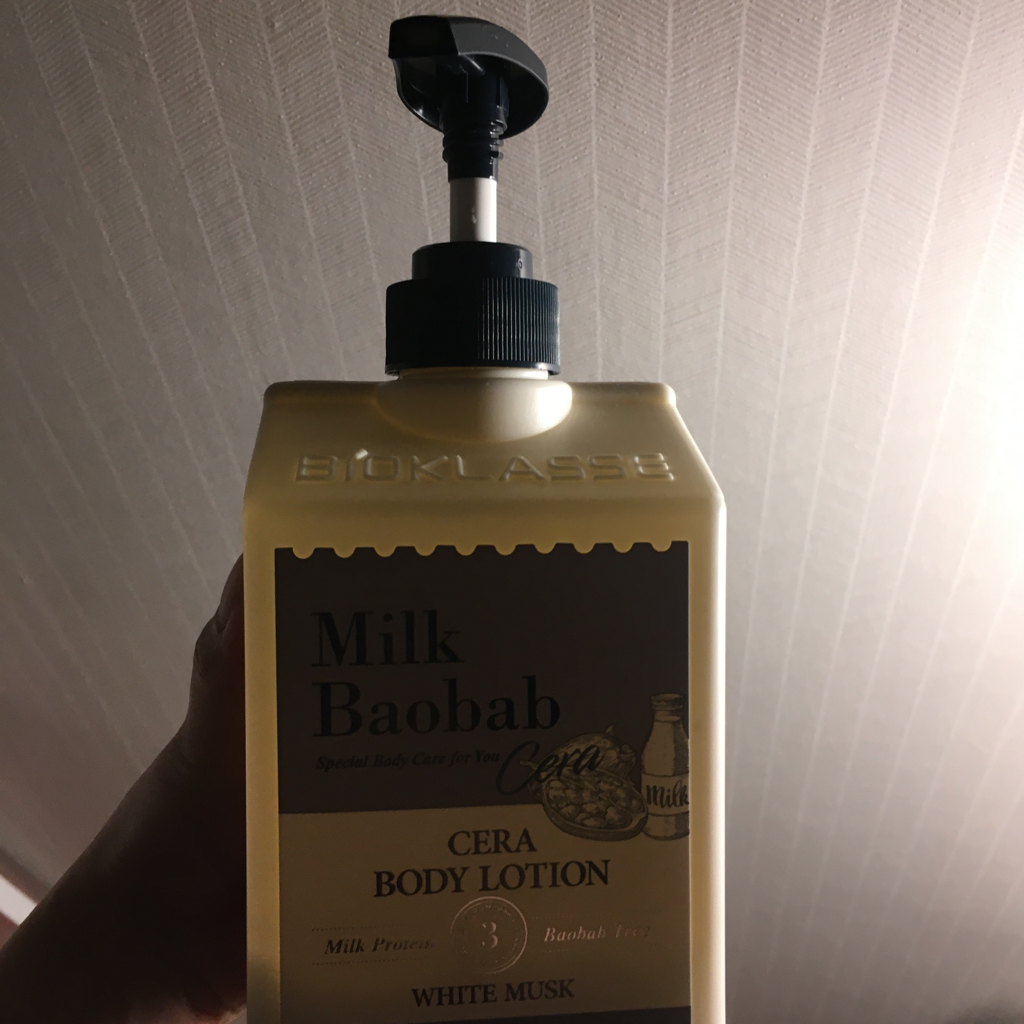 丝拉身体乳液 [白麝香]的真实用户使用照片