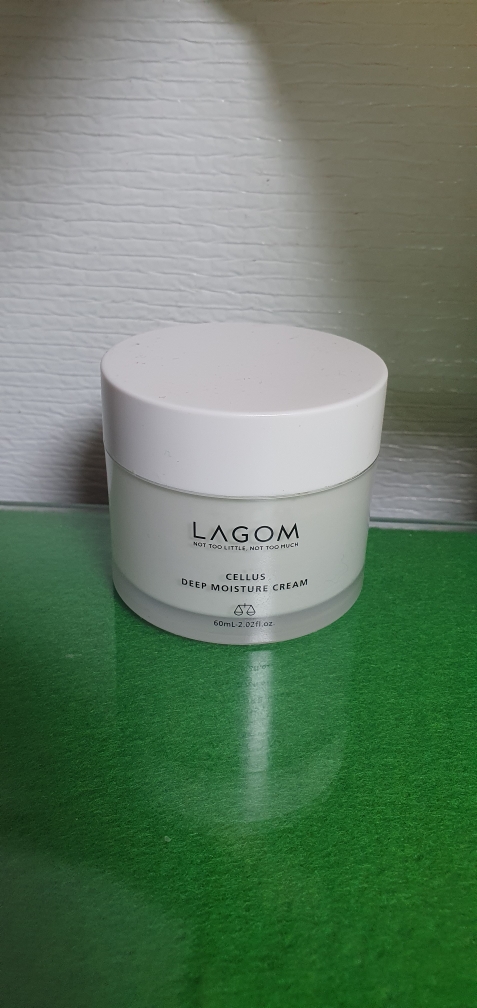LAGOM 深层保湿霜 common.review image
