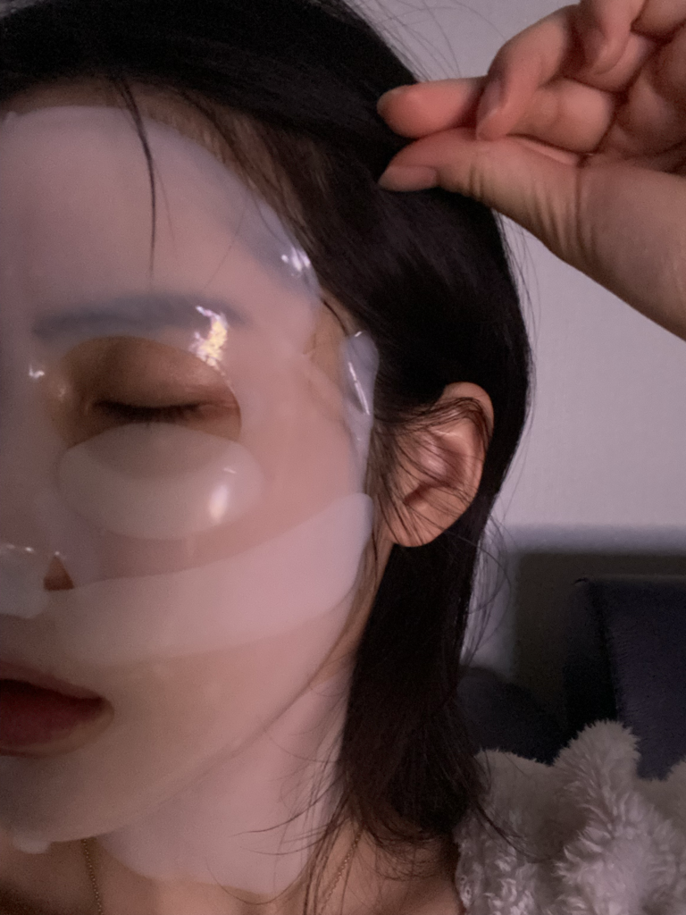 胶原蛋白面膜的真实用户使用照片