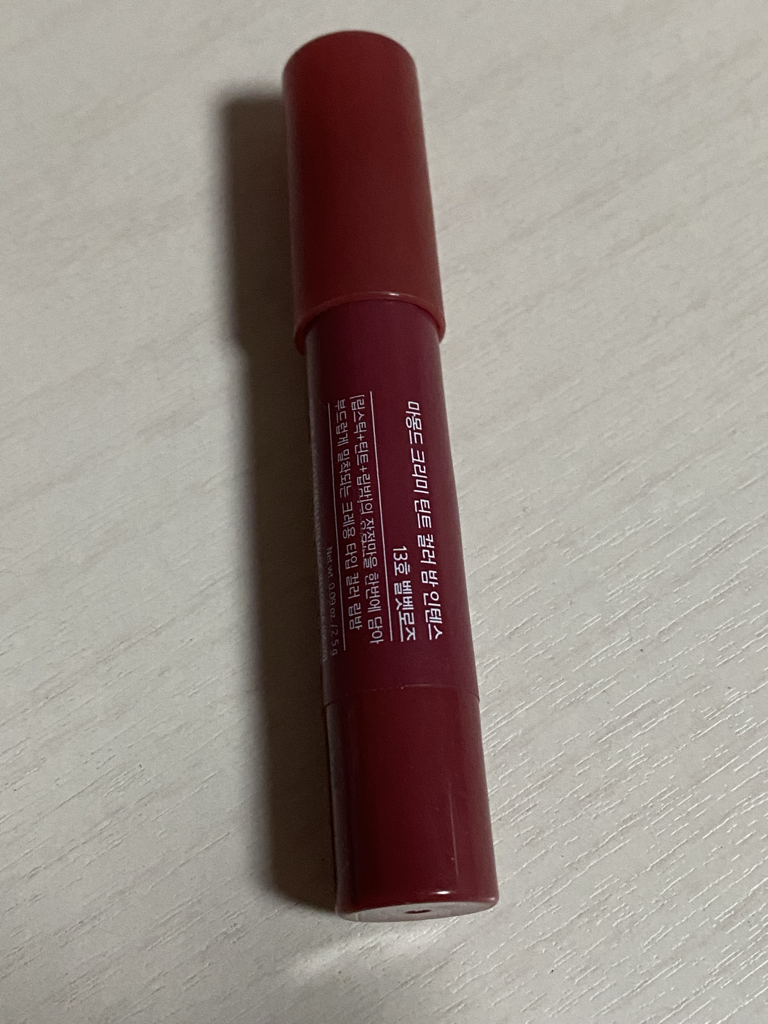 奶油色调唇膏霜浓郁[13号丝绒玫瑰]的真实用户使用照片