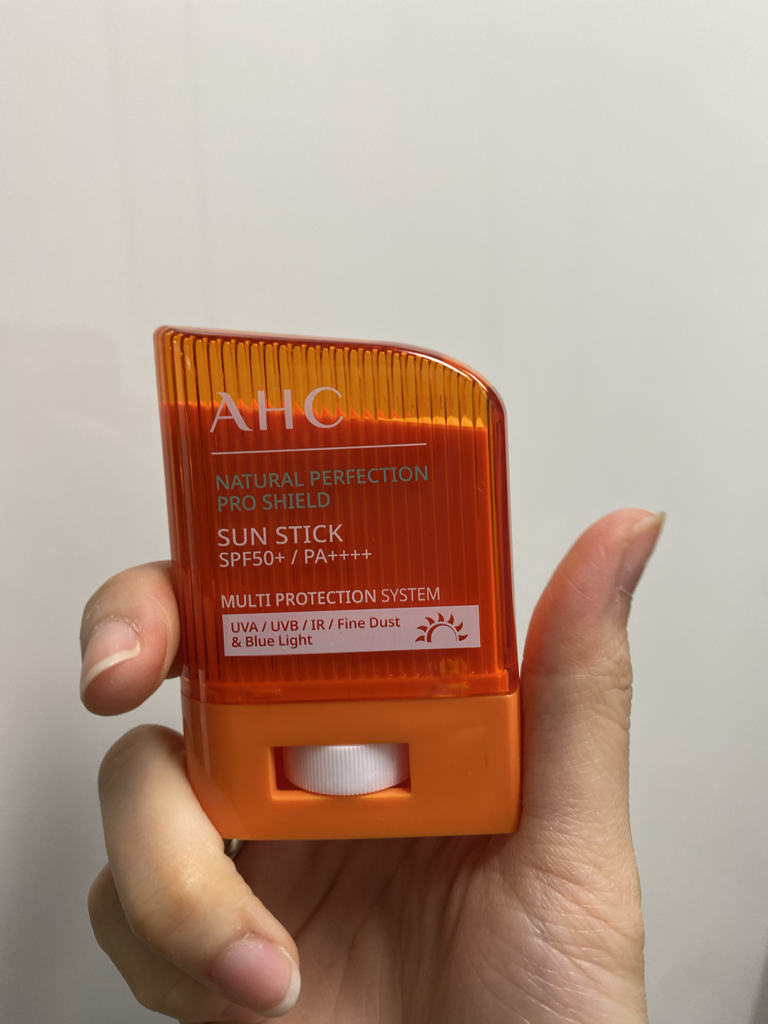 ナチュラルパーフェクションプロシールドサンスティック [SPF50+/PA++++]のリアルなユーザー写真