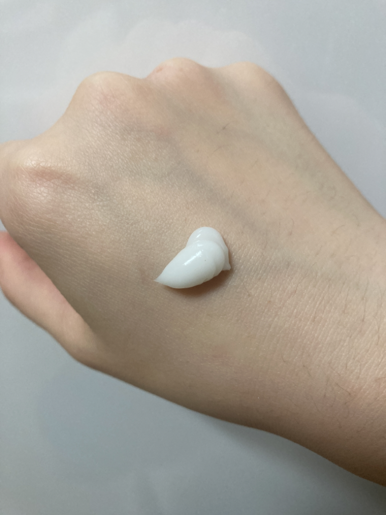 Real user review photo of Energizing Hand Cream [Grapefruit Fragrance]