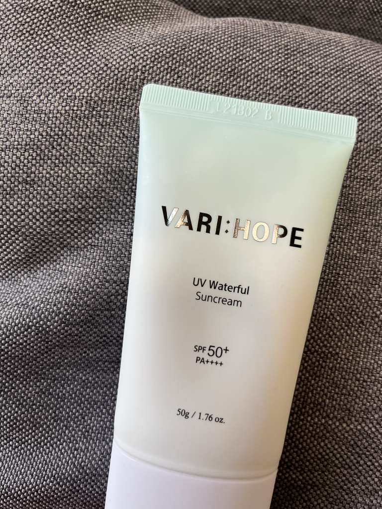防晒水乳霜 [SPF50+/PA++++]的真实用户使用照片
