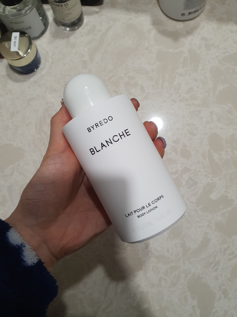 バイレード (BYREDO) ブランシュボディローション 口コミ | ファへ