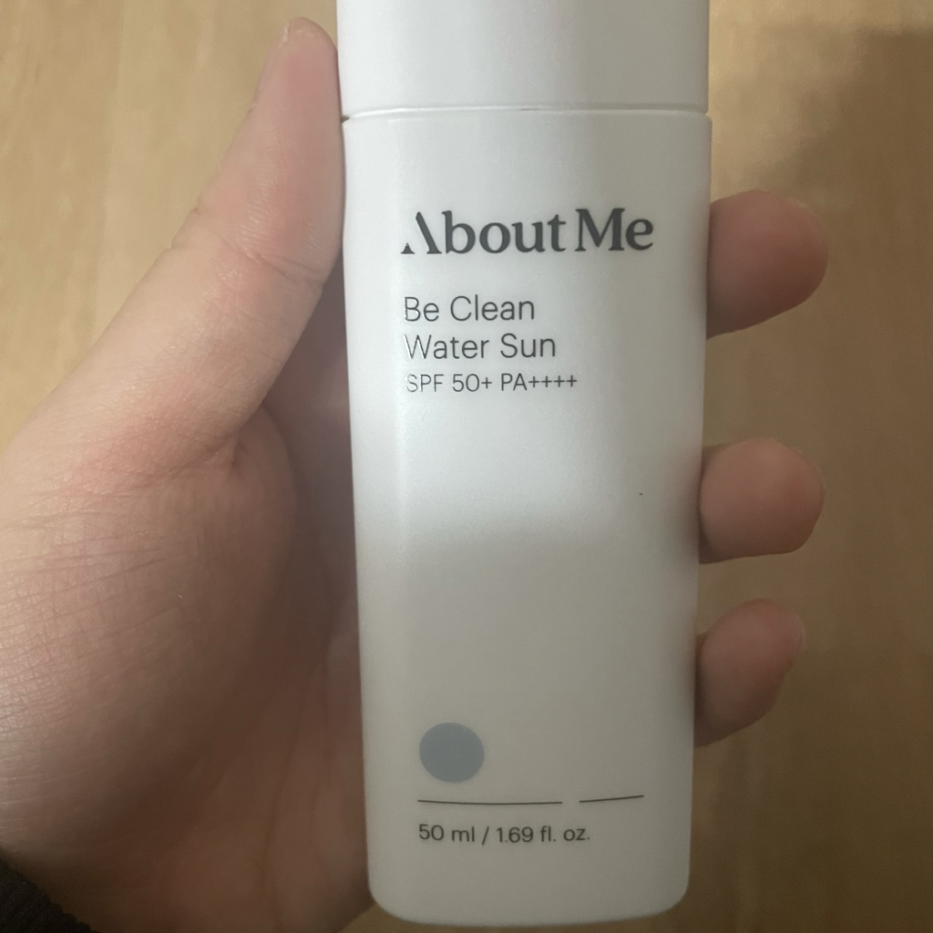 防晒霜 [SPF50+/PA++++] [水感]的真实用户使用照片