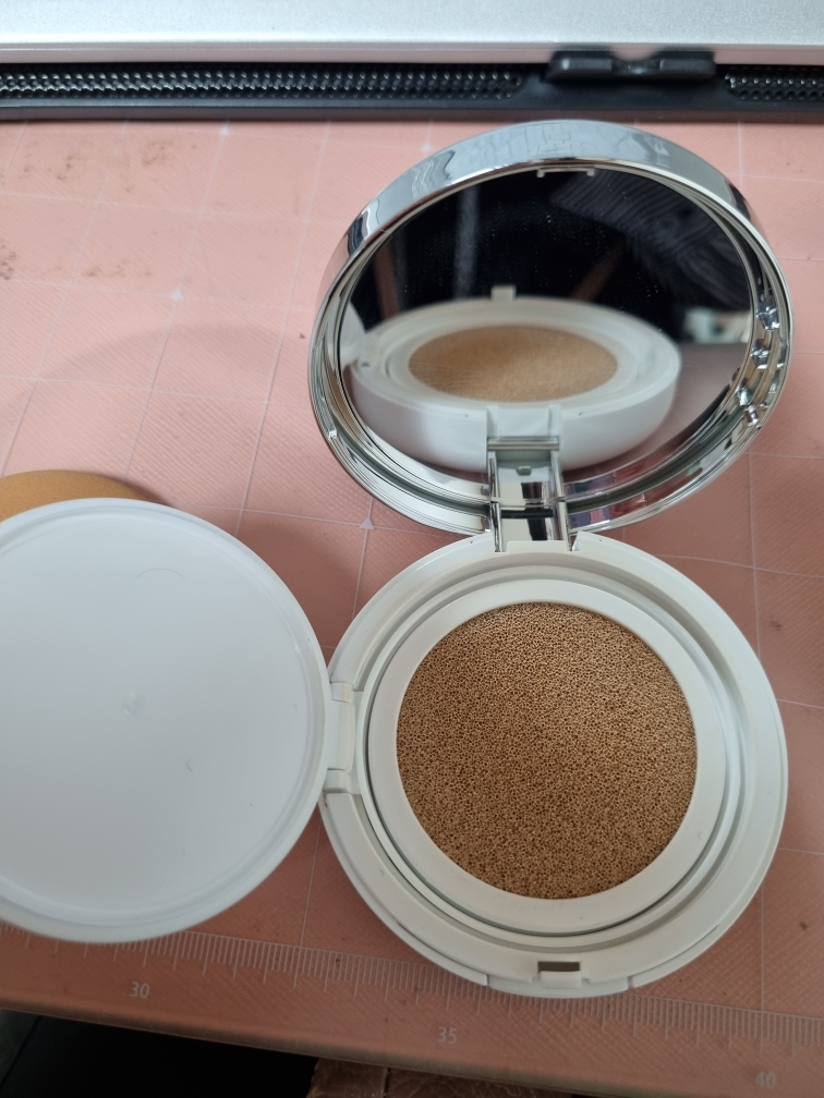 비알워터풀 (BRWaterfull) 쿠션 [SPF50+/PA+++] review image