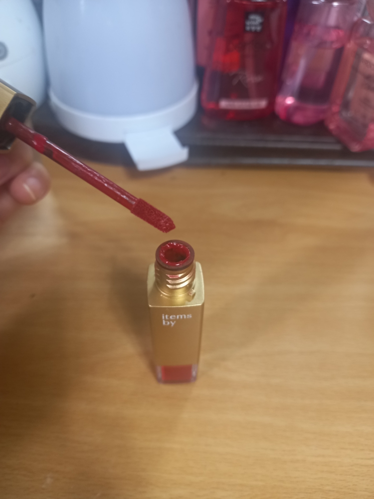 아이템스바이 (itemsby) 리퀴드 립스틱 [#704 레드] review image