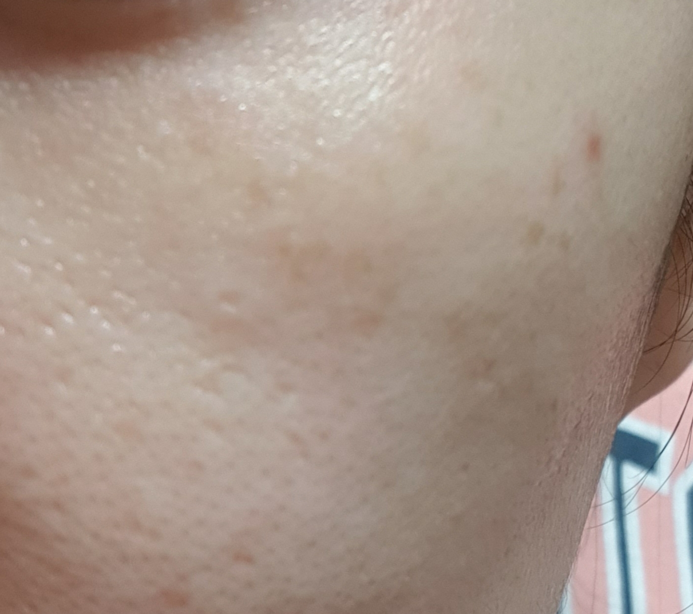 德玛遮瑕膏[1Y 发光米色]的真实用户使用照片