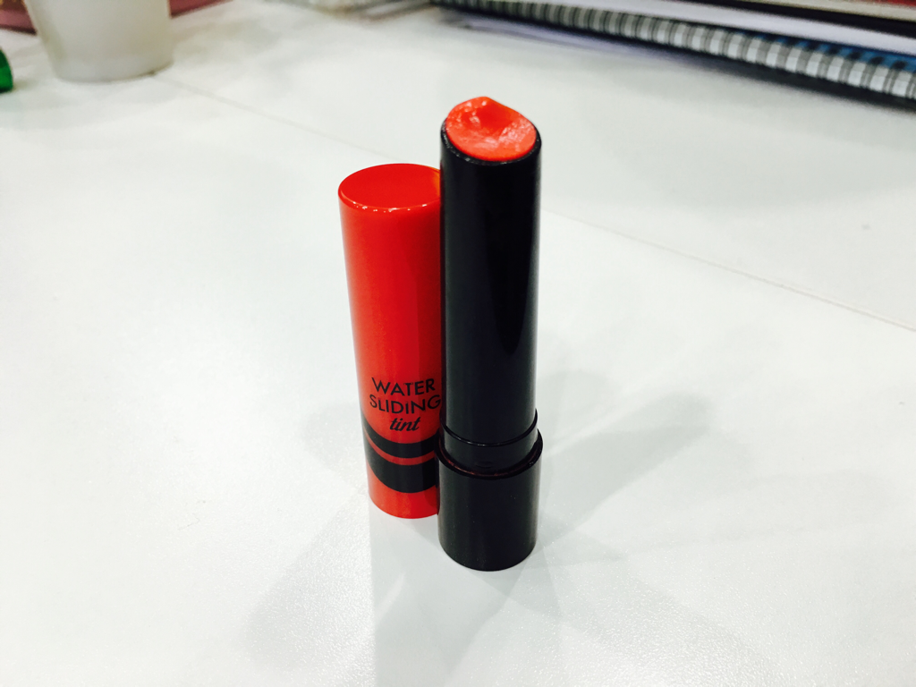 Real user review photo of Water Sliding Tint [No. 6 Wild Strawberry]