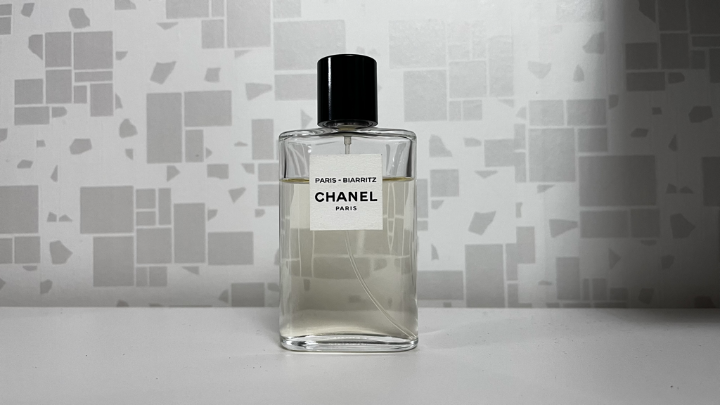 샤넬 (CHANEL) 레 조 드 샤넬 파리 비아리츠 오 드 뚜왈렛 review image