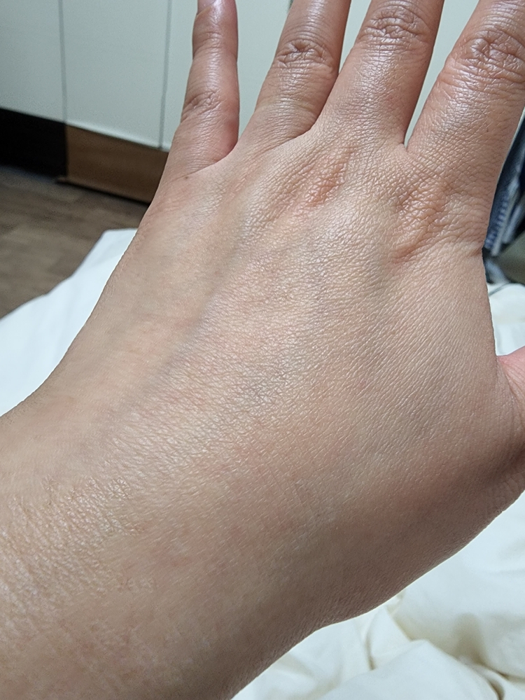 玫瑰花园身体乳液 [柠檬泡泡]的真实用户使用照片