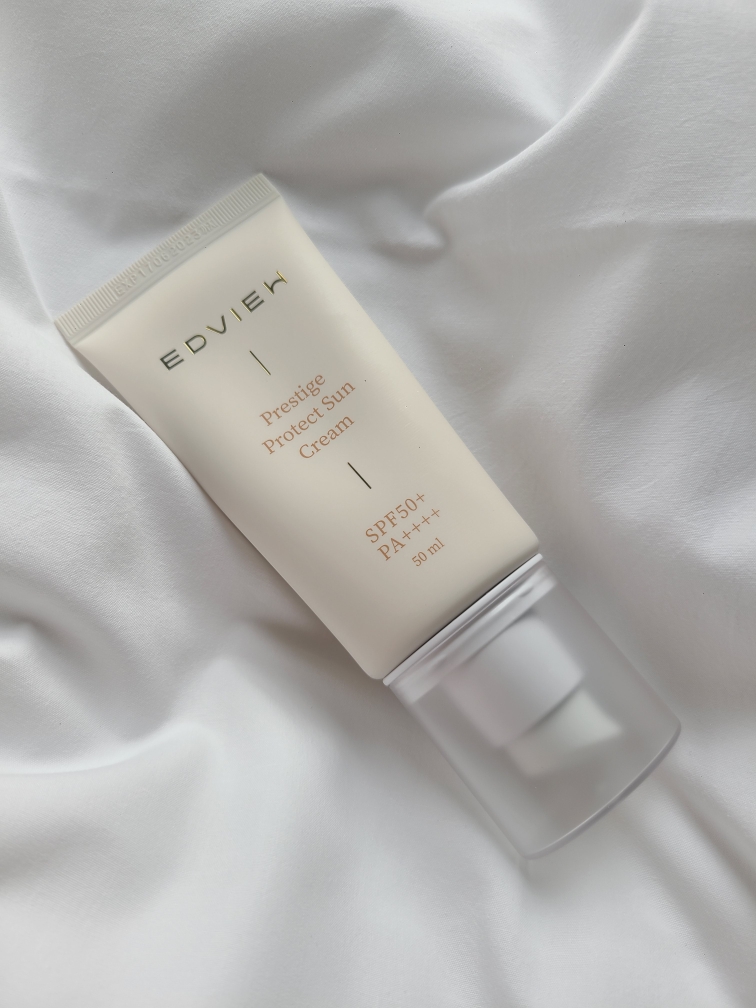 에드뷰 (EDVIEW) 무기자차 프로텍트 선크림 [SPF50+/PA++++] review image