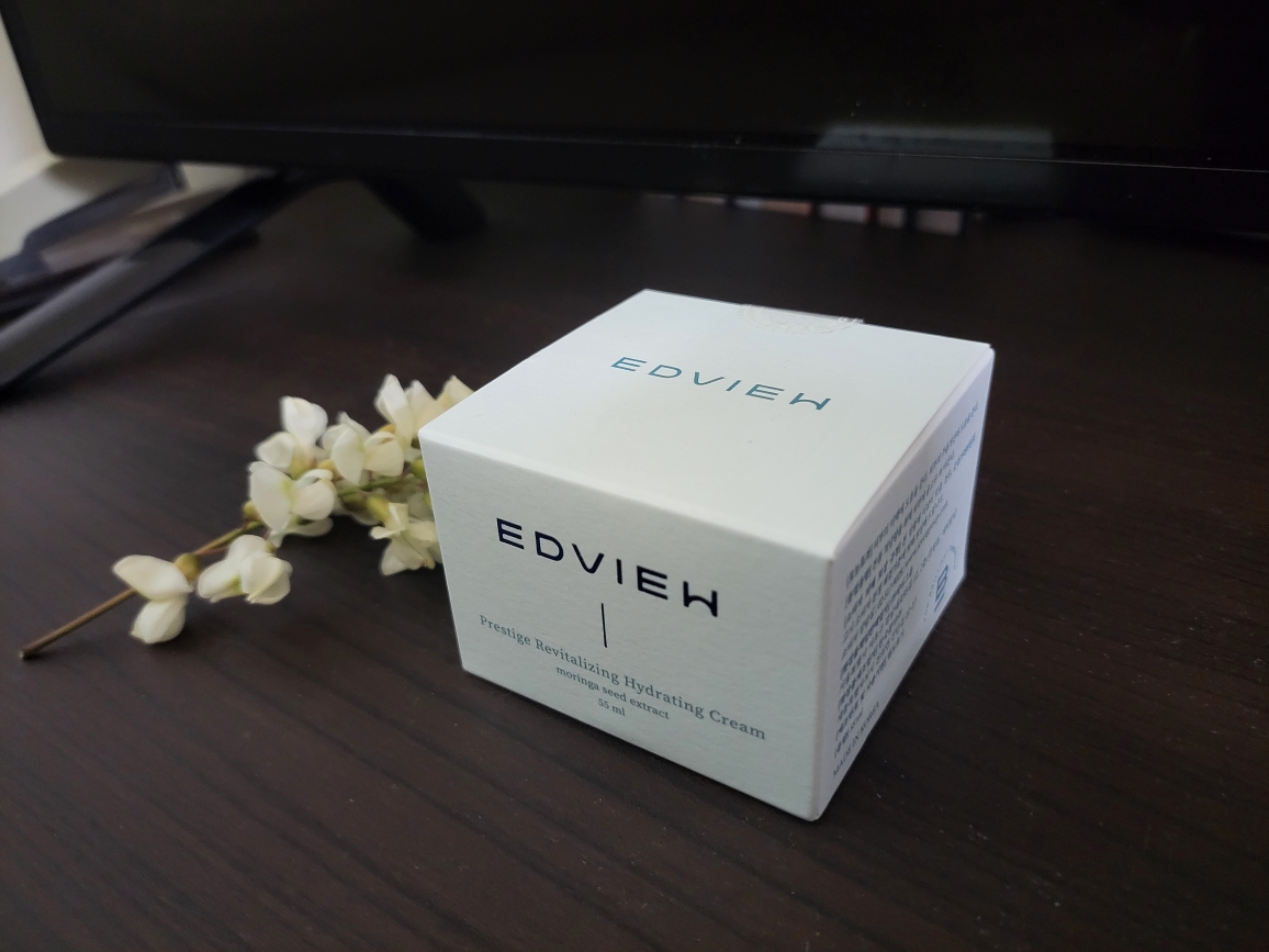 EDVIEW Moringa moisturizing cream review image