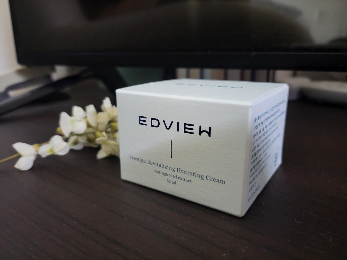 product review image