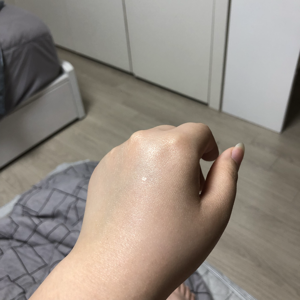 EDVIEW Moringa moisturizing cream review image
