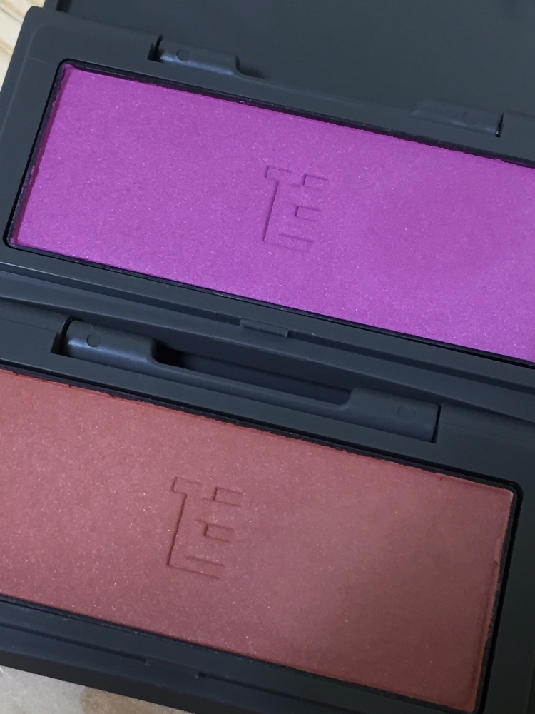 THREE Cheeky chic blusher [21 Crystal Clear] review image