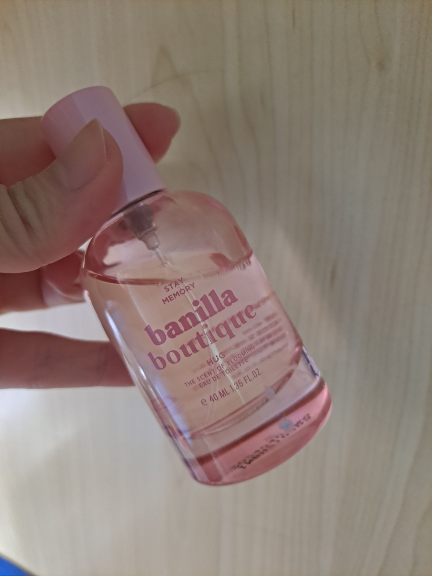 manyo Vanilla Boutique [Hug] review image
