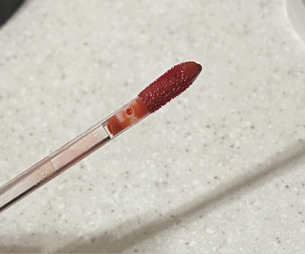 玻璃水润唇彩 [01 珊瑚薄雾]的真实用户使用照片