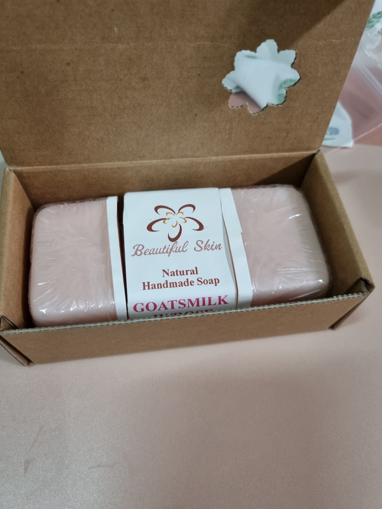 BeautifulSkin 玫瑰牛奶洁面皂 common.review image