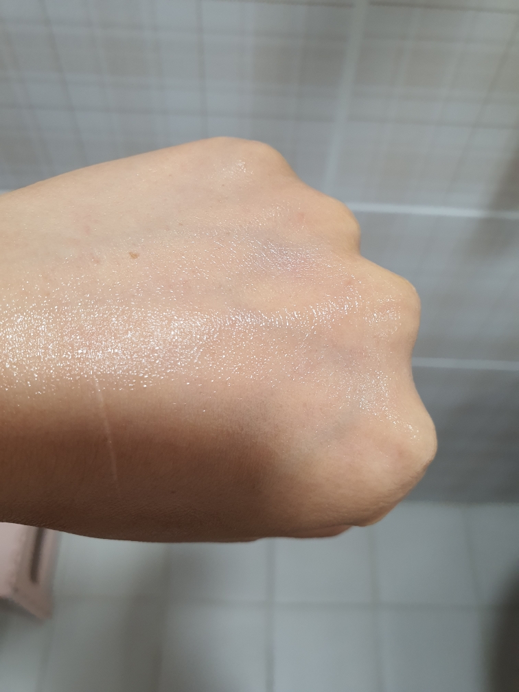 椰子身体乳液的真实用户使用照片