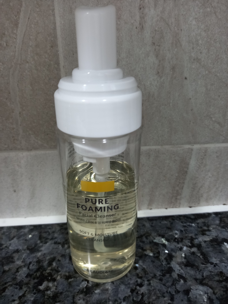 布迪亚尼 纯净泡沫洁面乳 common.review image