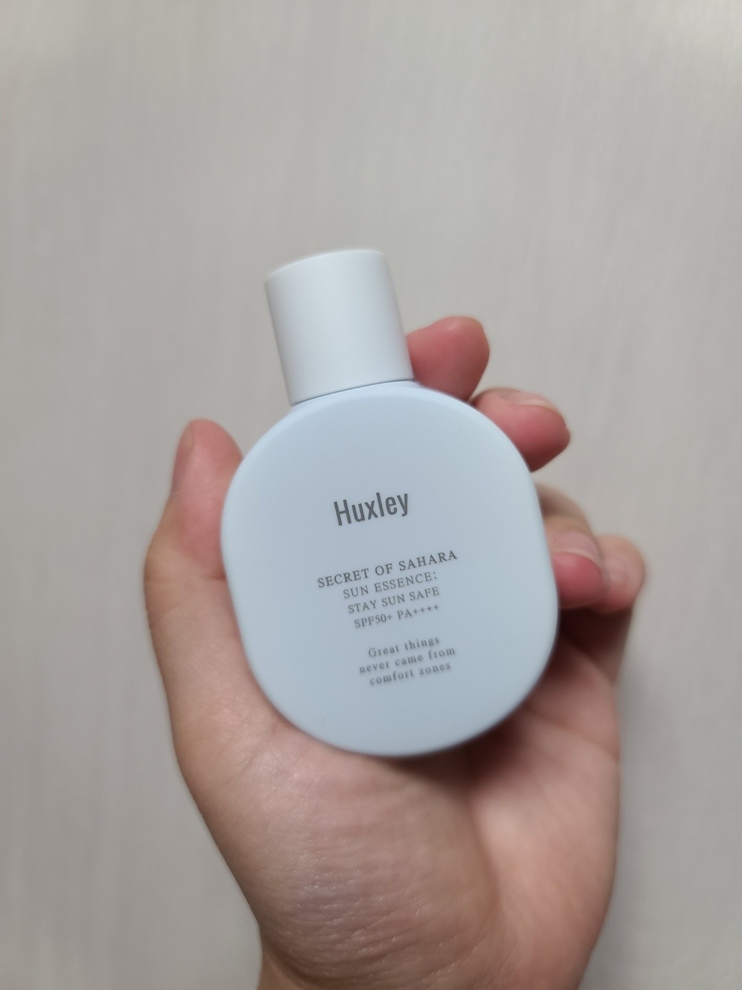 헉슬리 (Huxley) 선 에센스 스테이 선 세이프 [SPF50+/PA++++] review image