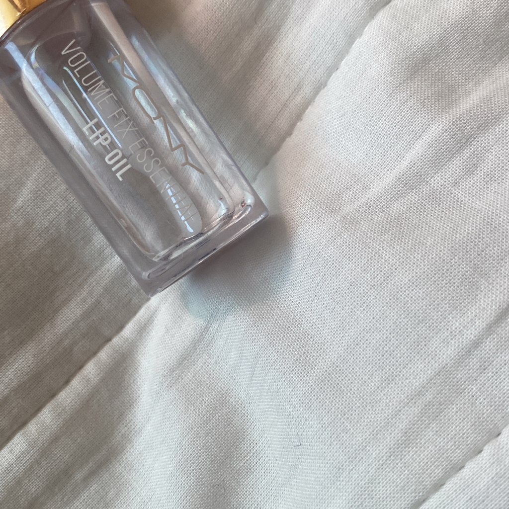 MACQUEENNEWYORK 容量修复精华润唇油 common.review image