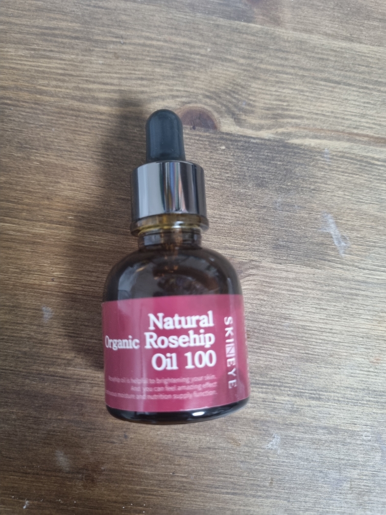 皮肤之眼 100% 天然有机玫瑰果油 common.review image