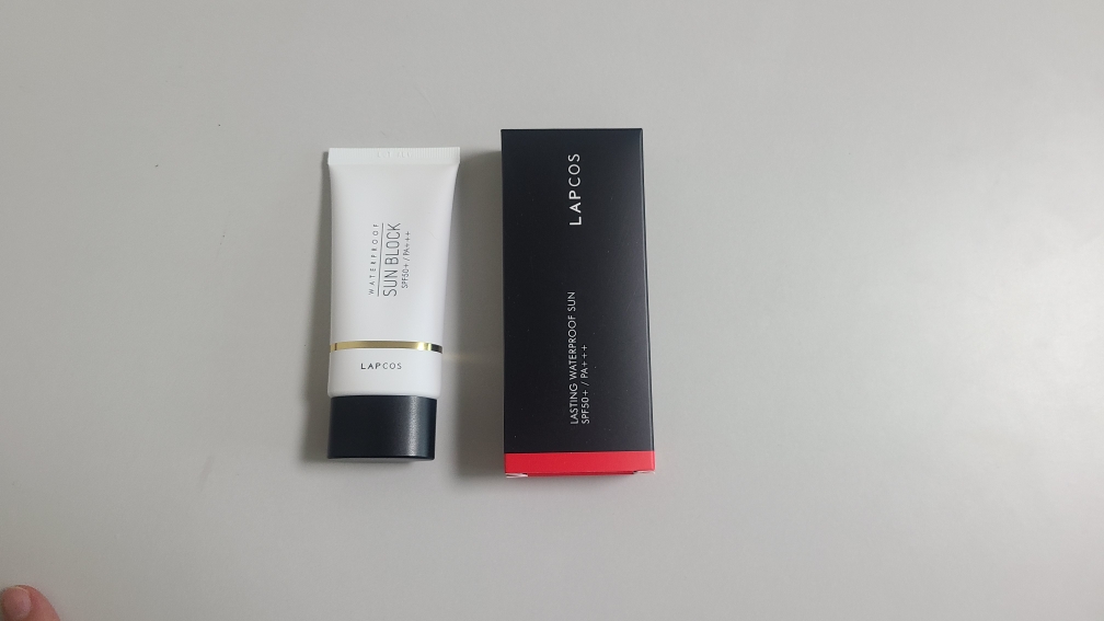 랩코스 (LAPCOS) 래스팅 워터프루프 선크림 [SPF50+/PA++] review image