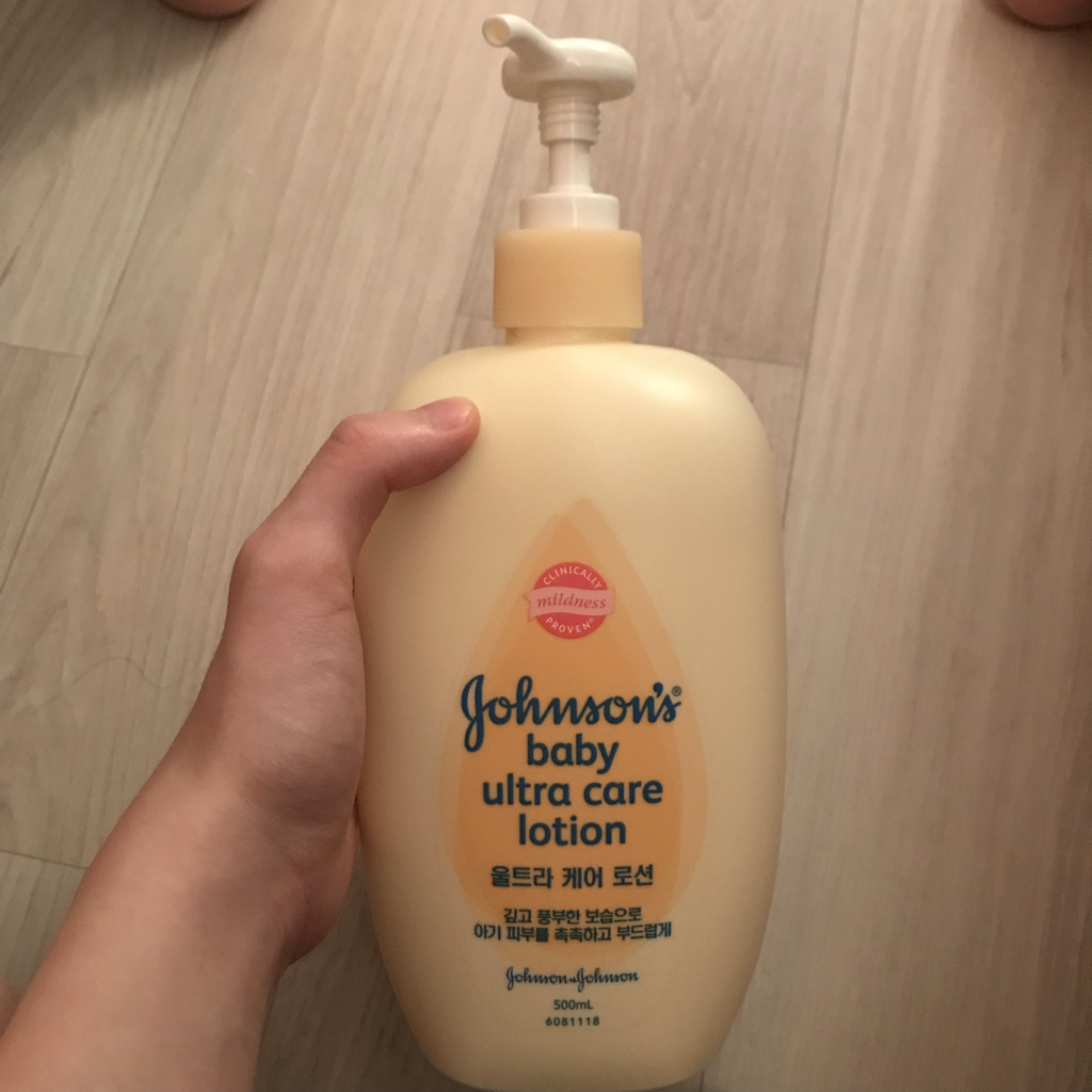 존슨즈베이비 (johnson'sbaby) 울트라 케어 로션 review image