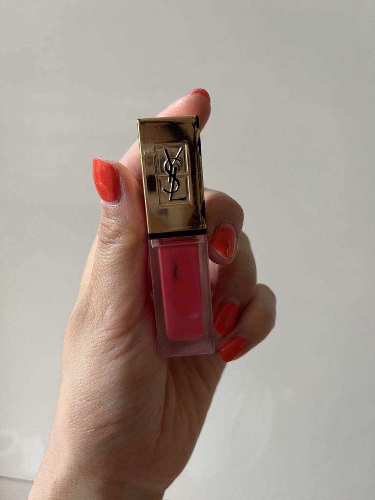 입생로랑뷰티 (YVESSAINTLAURENTBEAUTY) 따뚜아쥬 꾸뛰르 타투 틴트 [01 루쥬따뚜아쥬] review image