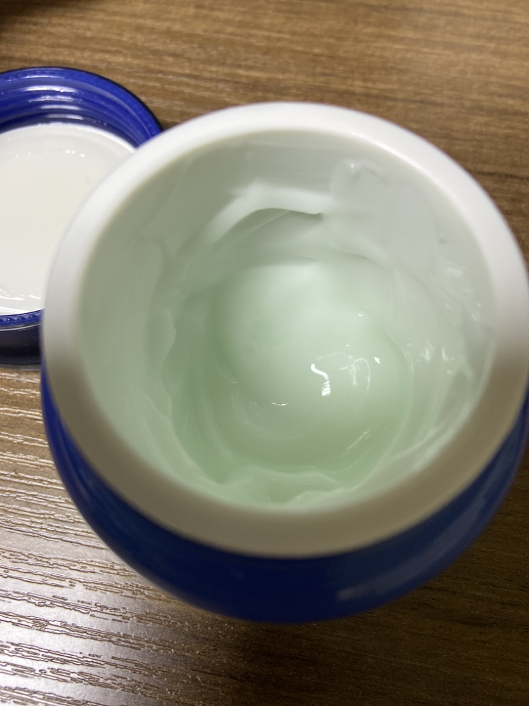 이니스프리 (INNISFREE) 제주 용암해수 크림 마스크 review image