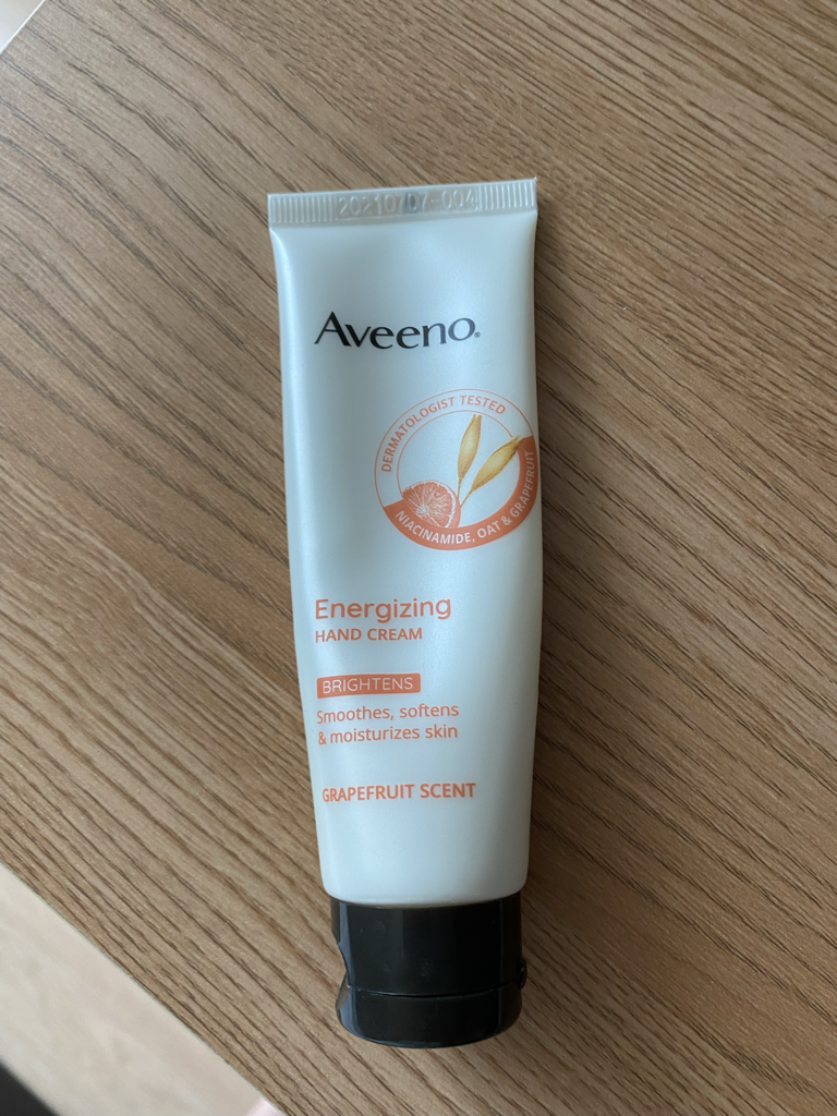 아비노 (Aveeno) 에너자이징 핸드크림 [자몽향] review image