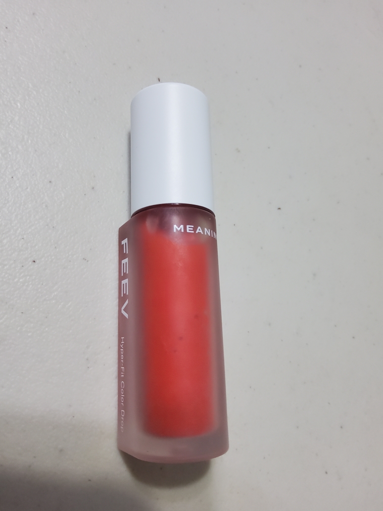 颜彩水滴唇釉 [独有魅力]的真实用户使用照片
