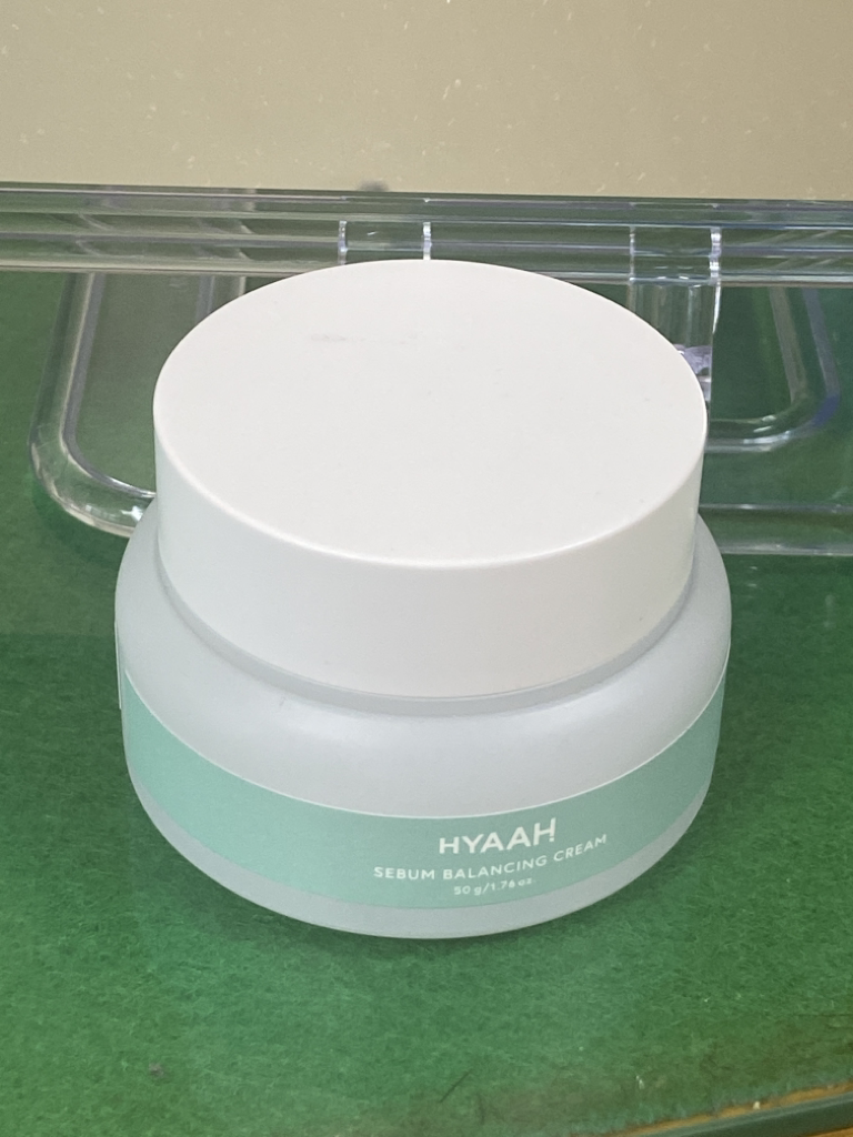 히야 (HYAAH) 세범 밸런싱 크림 review image
