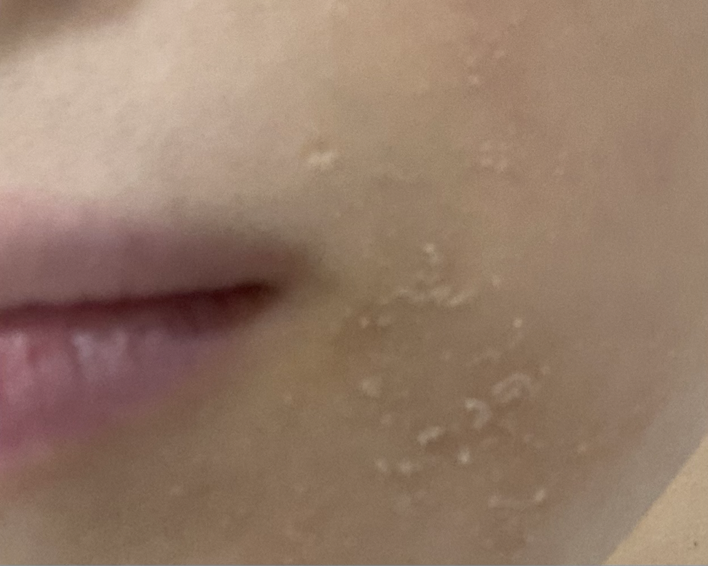 Real user review photo of Lasting Silk UV Foundation [SPF20] [No. 2]