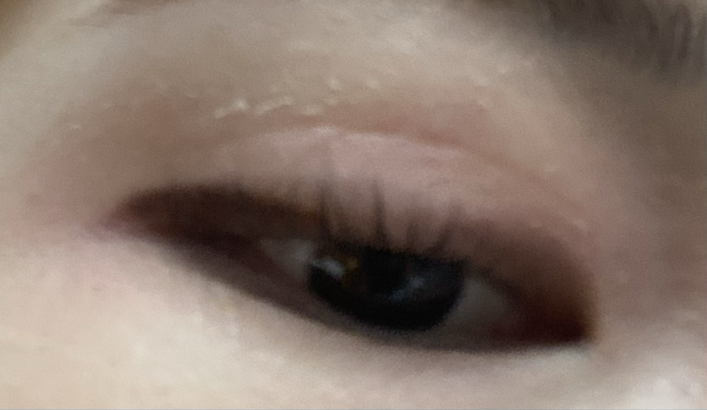 Real user review photo of Lasting Silk UV Foundation [SPF20] [No. 2]