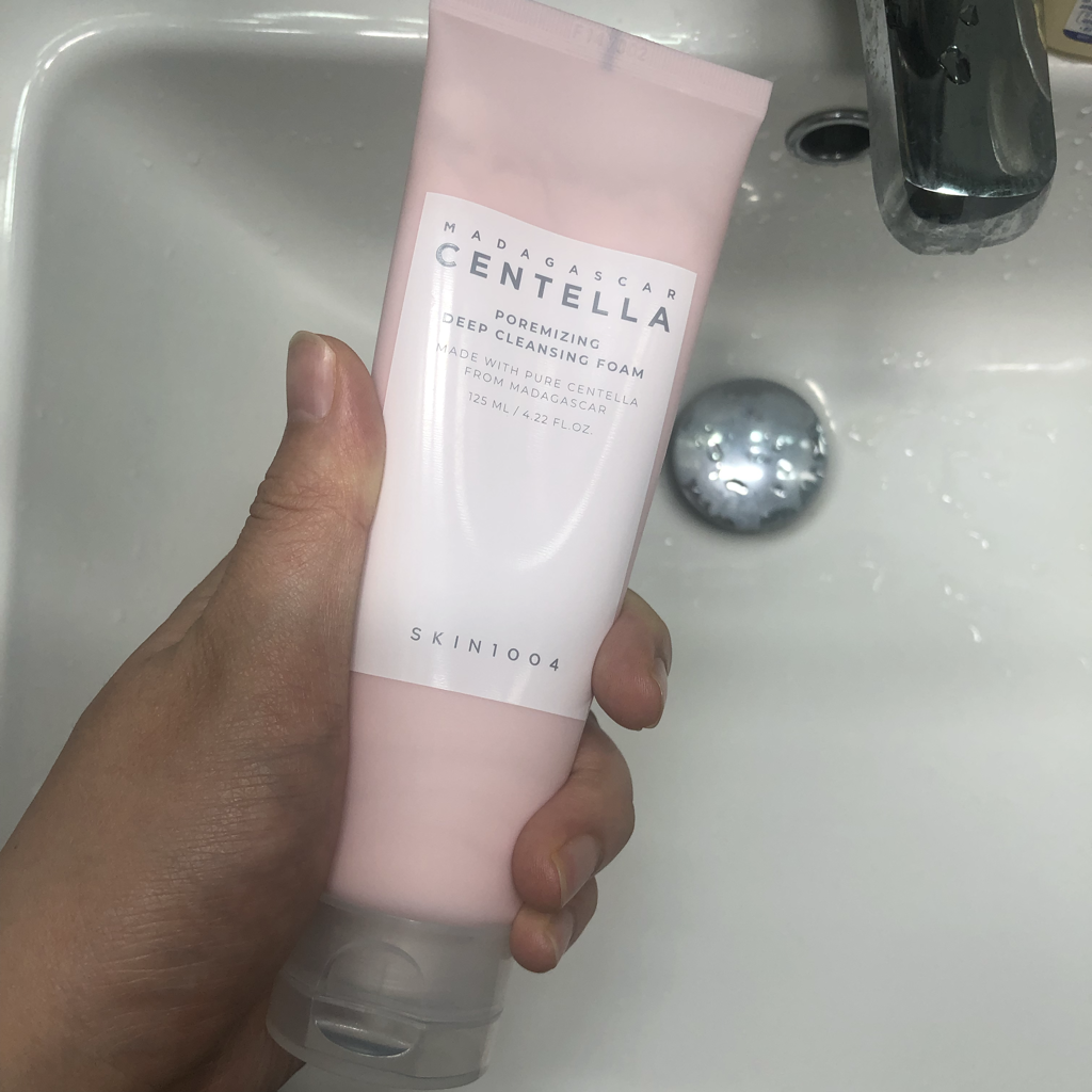 스킨1004 (SKIN1004) 마다가스카르 센텔라 포어마이징 딥 클렌징 폼 review image