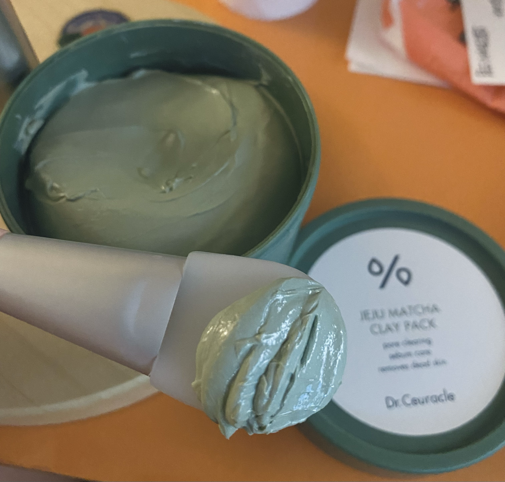 닥터슈라클 (Dr.Ceuracle) 제주 말차 클레이 팩 review image