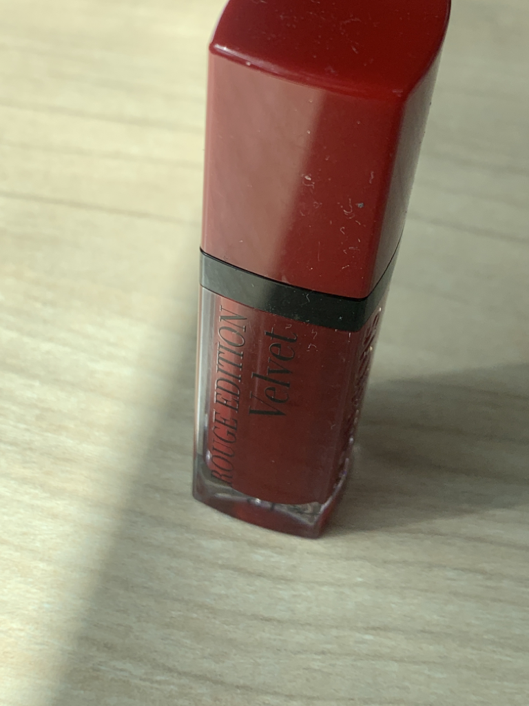 부르조아 (BOURJOIS) 루즈 에디션 벨벳 [15 레드볼루션] review image