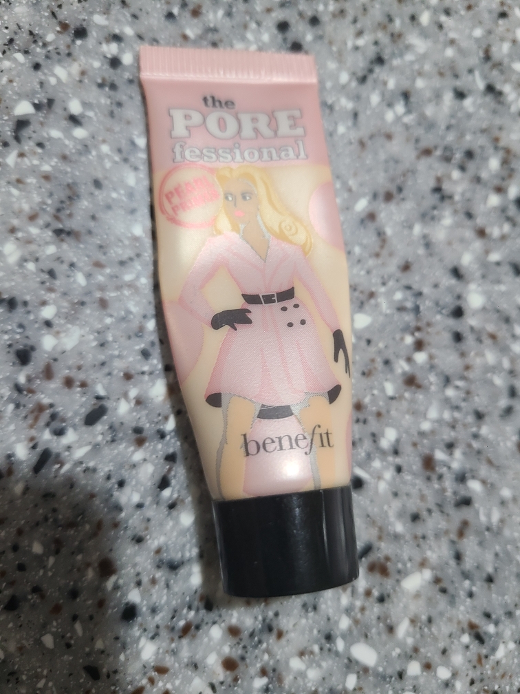 베네피트 (benefit) 더 포어페셔널 프라이머 [펄] review image