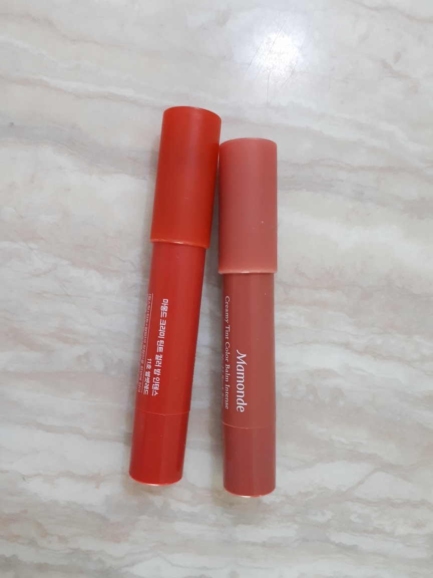 奶油色调唇膏霜 [23号砖玫瑰]的真实用户使用照片